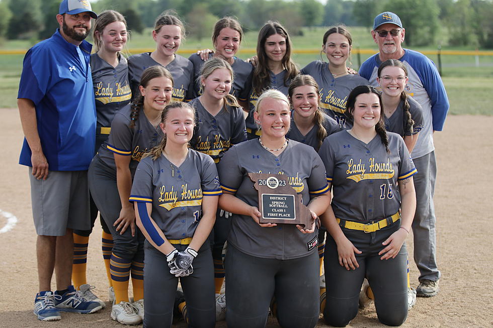 Exciting Two-day Softball District Final Ends With Greyhound title