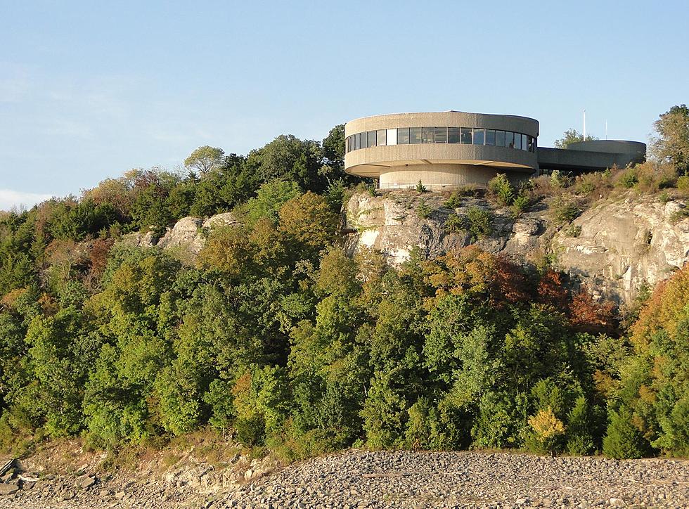 Visitor’s Center at Truman Lake Open Fridays through Sundays