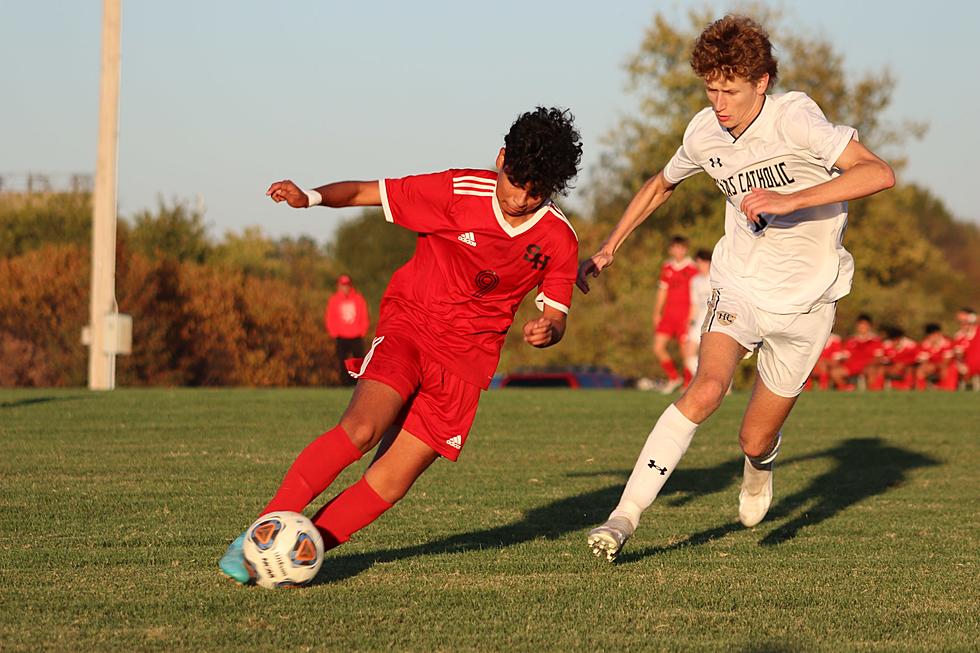 Gremlins Victorious Over Helias