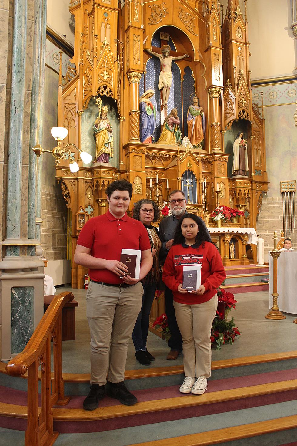 Sacred Heart’s Bradley, Lopez Receive Leadership Award