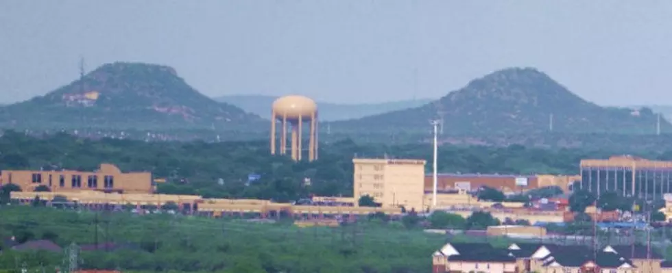 Why Does (Almost) Every Town in Texas Have A Water Tower?