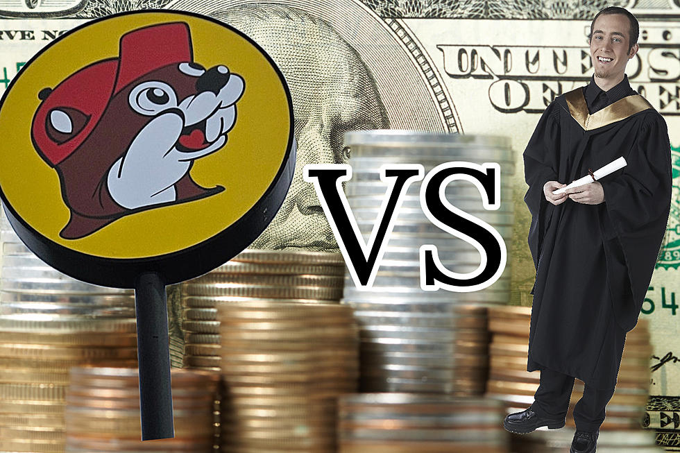 Health Care Worker Goes Viral: Buc-ees Janitors Make More Money