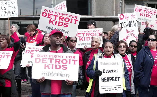 Detroit Teachers, School District Reach Building Repair Deal