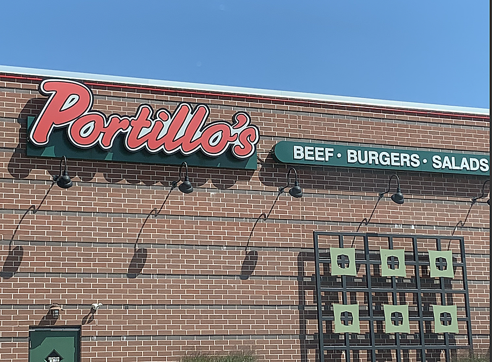 Rumor Mill: Is Chicago Eatery Portillo’s Coming to Michigan?