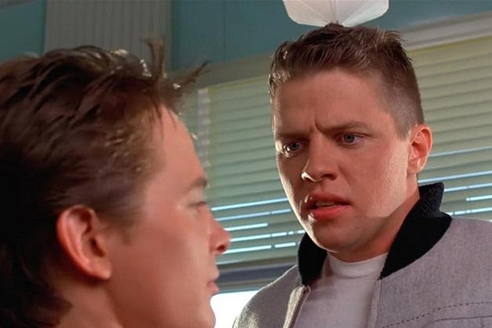 Tom Wilson, aka ‘Back to the Future’s’ Biff, Answers All Your Questions With One Card