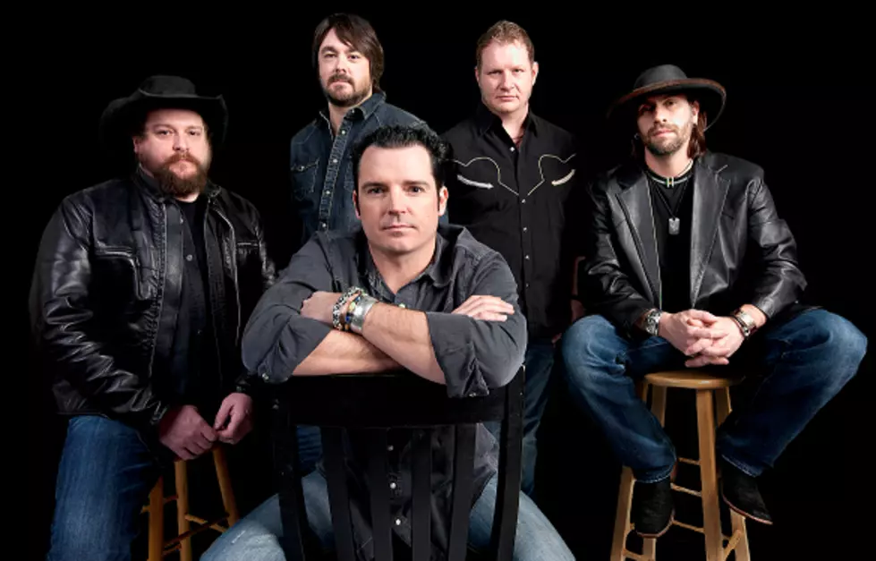 Get Ready For Reckless Kelly’s 9th Annual Celebrity Softball Jam