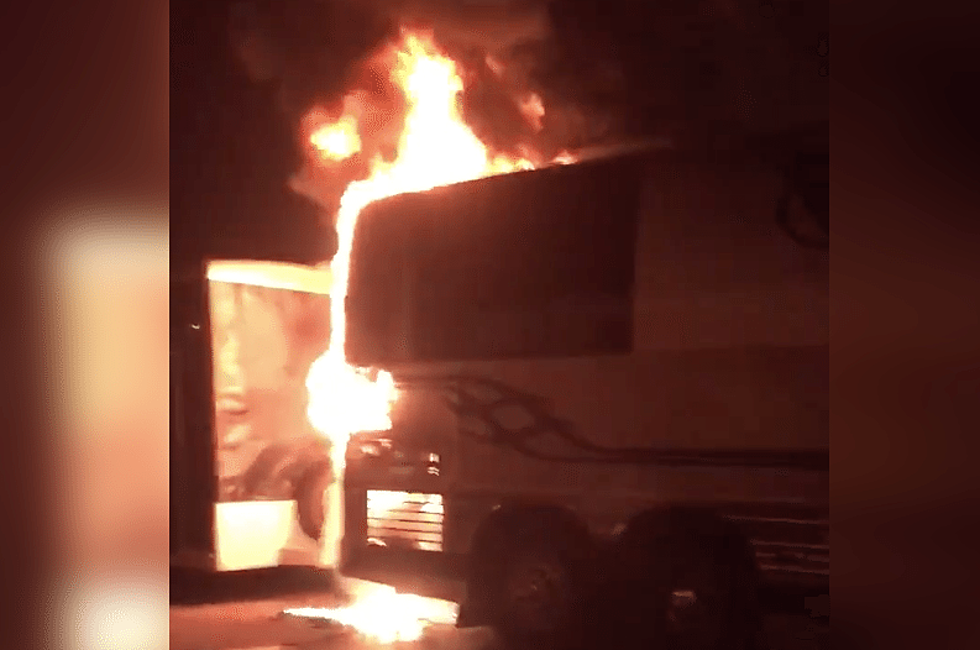 The Eli Young Band’s Tour Bus Catches Fire
