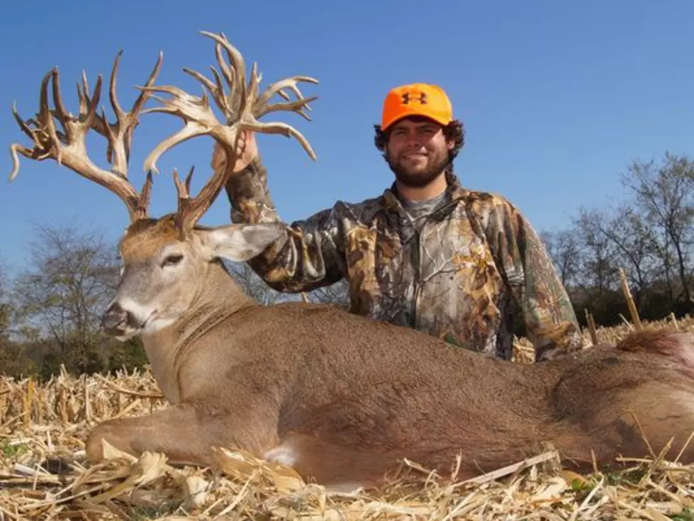 Tennessee Man Gets The Big One, A Record Whitetail