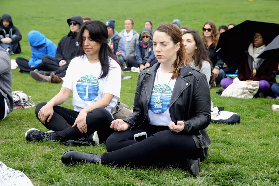 New Study Finds As Little As 10 Minutes Of Meditation Helps