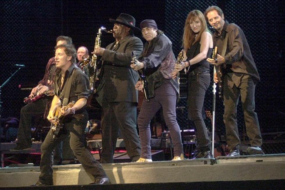 Bruce Springsteen To Play Boston’s Fenway Park