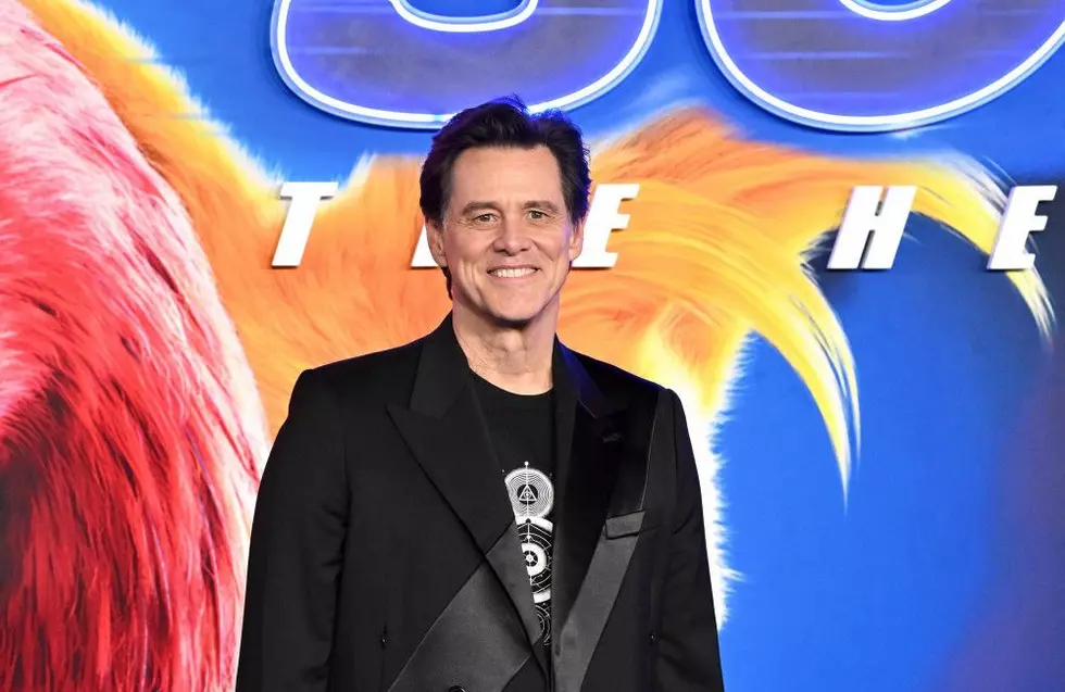 Jim Carrey leads tributes to The Mask director Chuck Russell