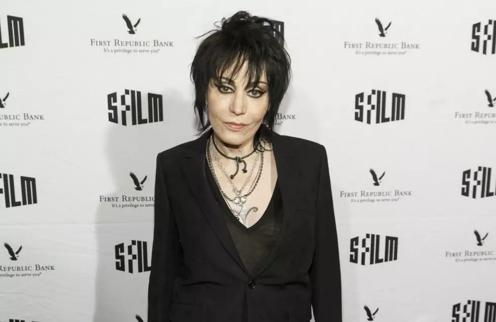 Joan Jett recovering after spinal surgery