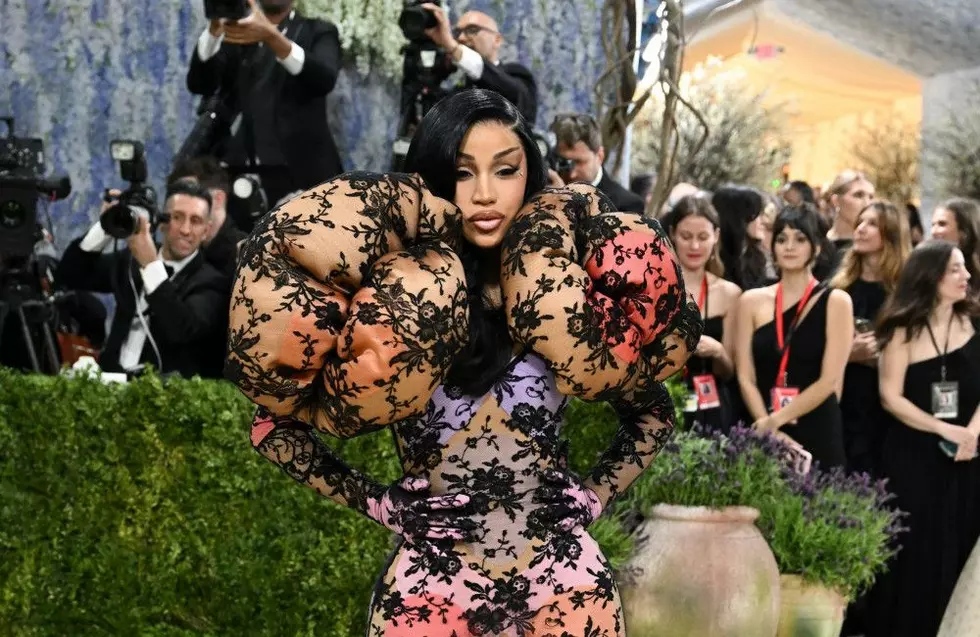 Rap star Cardi B responds to recent fan complaints