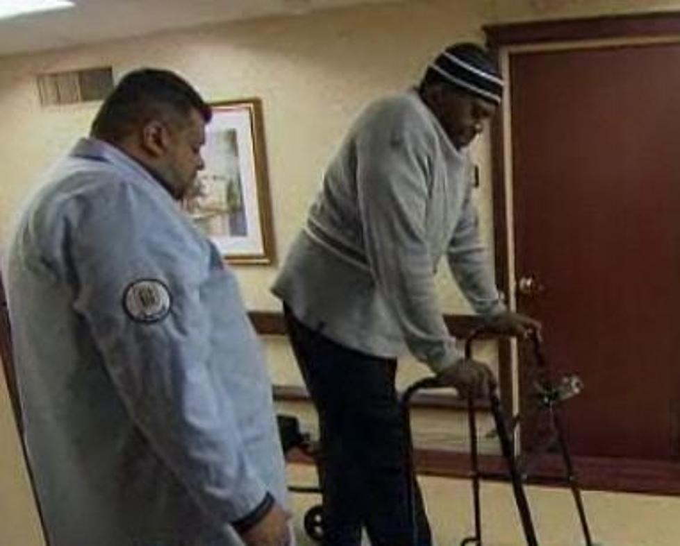 Ex-NBA Player to Get Bionic Legs [VIDEO]