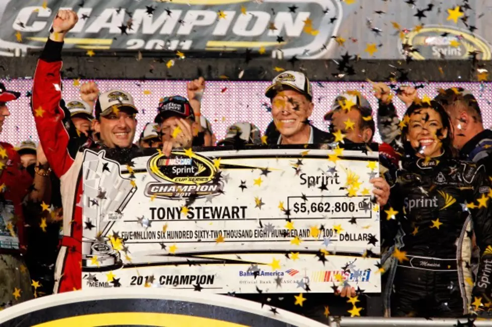 Tony Stewart Wins NASCAR Sprint Cup Championship [PHOTOS]