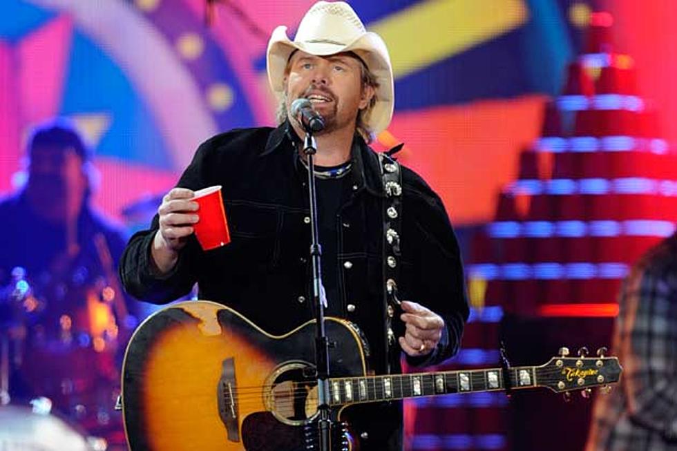 Toby Keith Performs ‘Red Solo Cup’ on ‘Jay Leno’