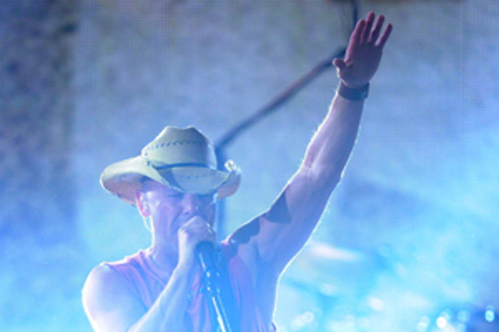 Kenny Chesney Reveals Track Listing to New Album ‘Welcome to the Fishbowl’
