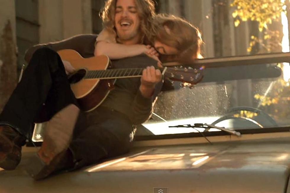 Bucky Covington Captures Spirit of Young Love in ‘I Wanna Be That Feeling’ Video