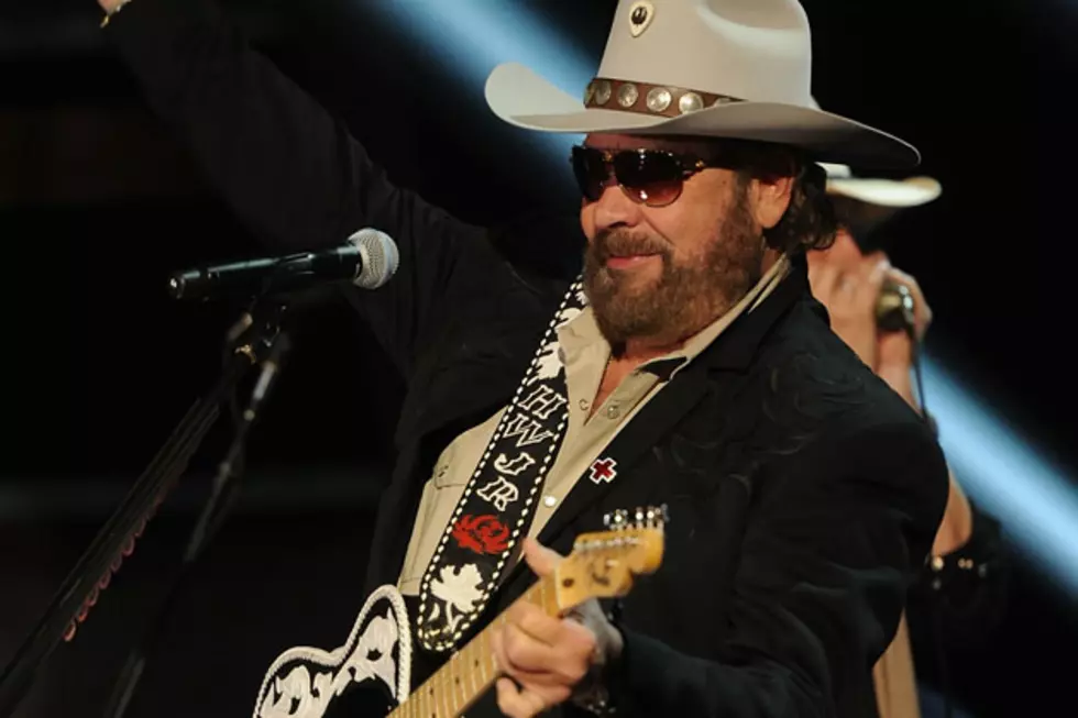Hank Jr Has Great Musical Message to Anthem Kneelers [VIDEO]