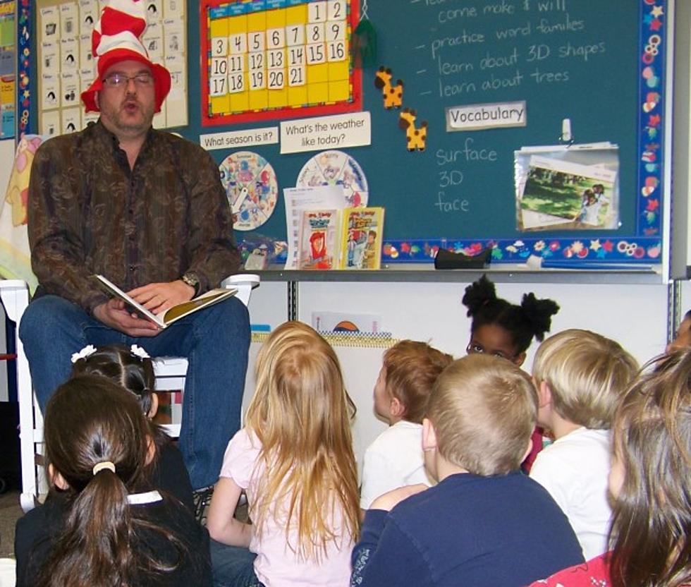 Brian &#038; Todd Celebrate Read Across America Day By Reading Dr Seuss
