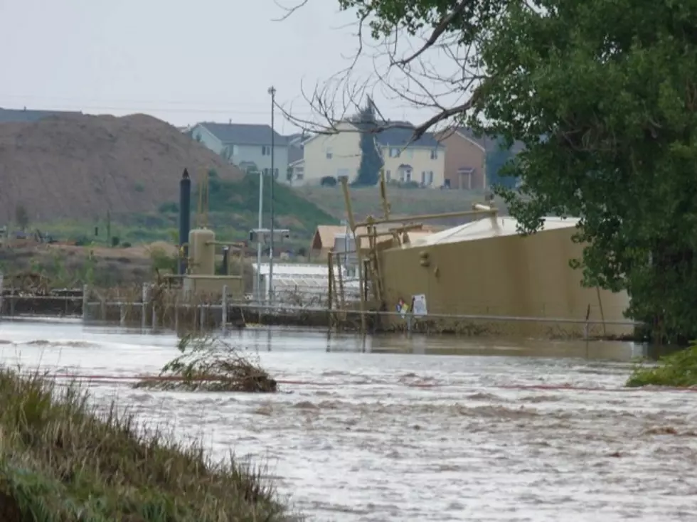 Is Denver Media Ignoring How the Flooding has Affected Oil Wells in Colorado?