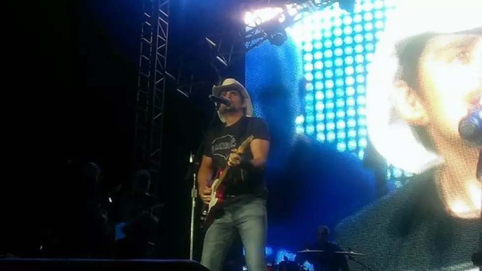 Brad Paisley Tears Up Cheyenne Frontier Days Stage [PICTURES]