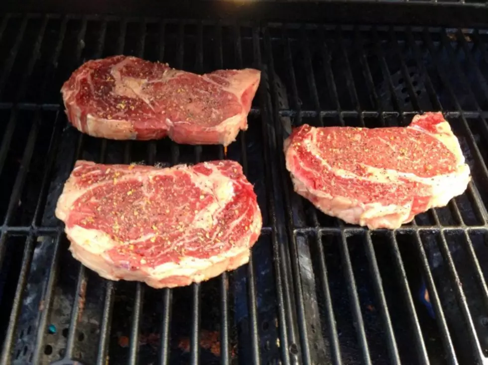 Manly Meat Question &#8211; How Do You Like Your Steak Cooked? [POLL]