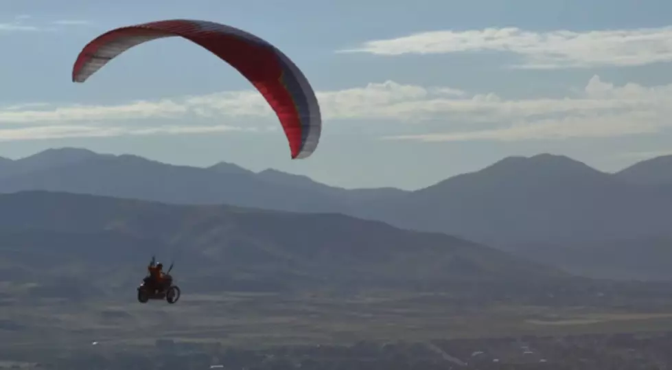 Why Does it Look Like This Harley-Davidson is Flying? [VIDEO]