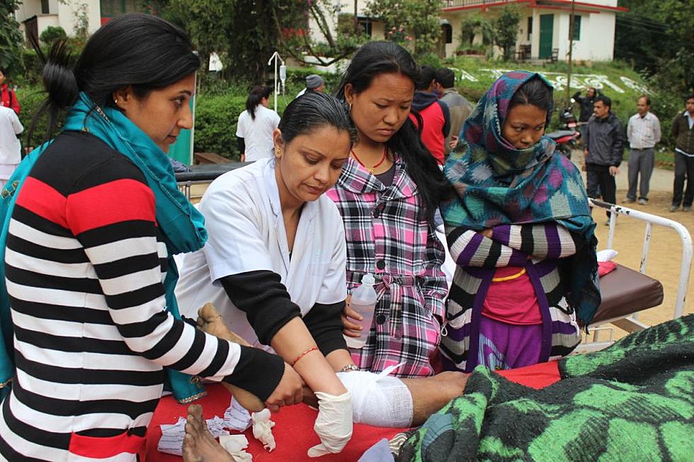 Earthquake Forces Nepal Hospital Associated With CSU to Care for Patients Outdoors [PICTURES]