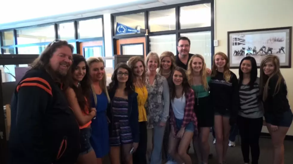 Brian &#038; Todd Greeted by Cheerleaders at Fort Collins High School on Teacher Tuesday