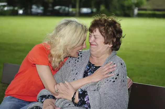 Great Country Songs to Celebrate Mom on Her Special Day [VIDEO]