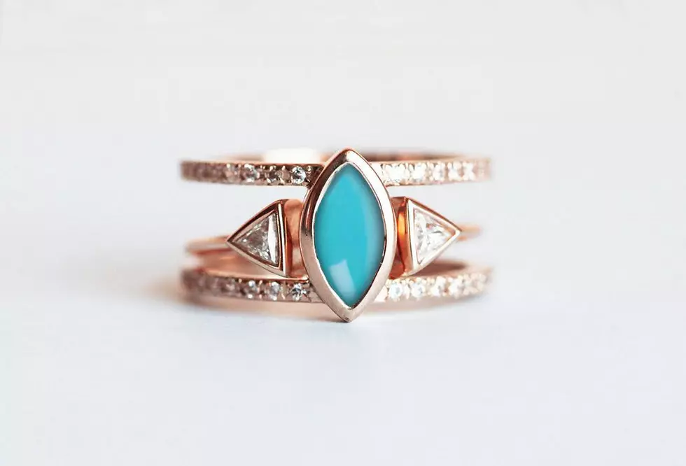 26 Unique Engagement Rings from Etsy