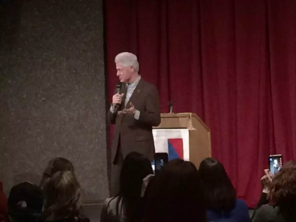 Bill Clinton Makes Surprise Pre-Caucus Visit to Colorado
