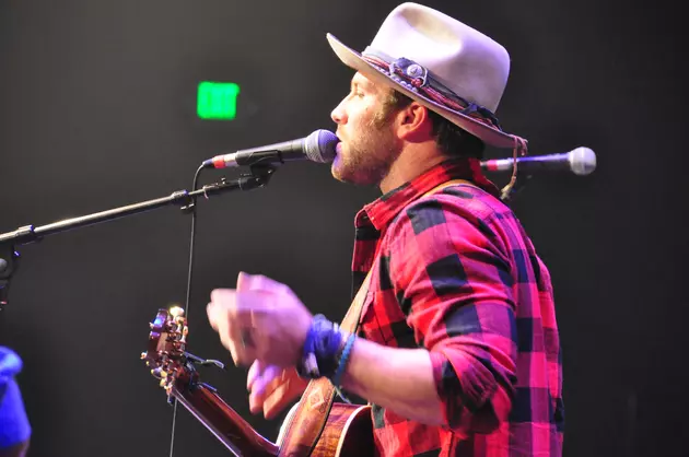Drake White&#8217;s New Single Will Be a &#8216;Song of the Year&#8217; Candidate in 2017 [VIDEO]