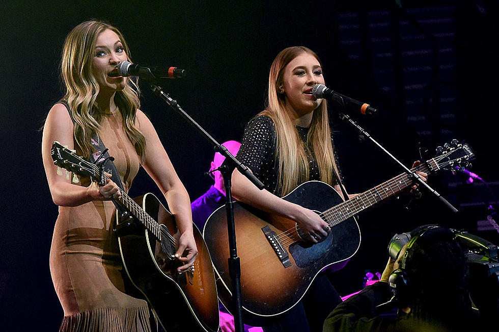 Maddie & Tae Told Brian & Todd About Washing Their Feet in a Bidet When They Called In to the 28 Hours of Hope