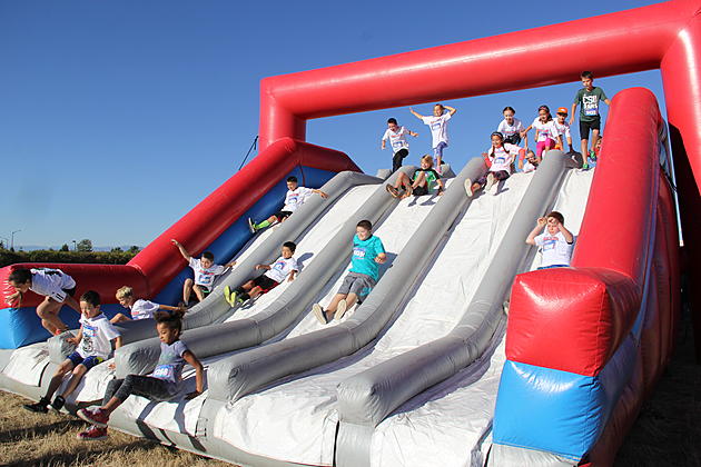 Krazy Kids Inflatable Fun Run: Sunny, Beautiful, and Bouncy!