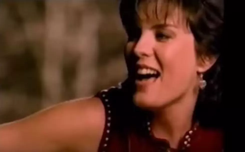 ‘Daddy’s Hands’ Singer Holly Dunn Loses Battle With Cancer at Age 59 [VIDEO]