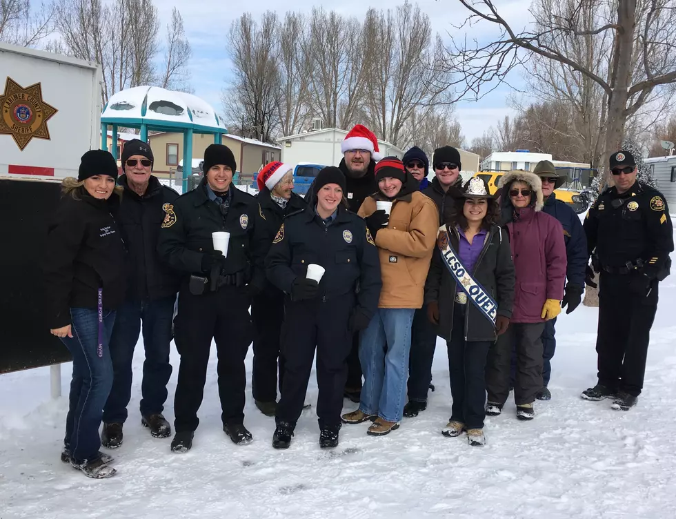Santa Cops Toy Delivery With the Larimer County Sheriff’s Posse [PICTURES]