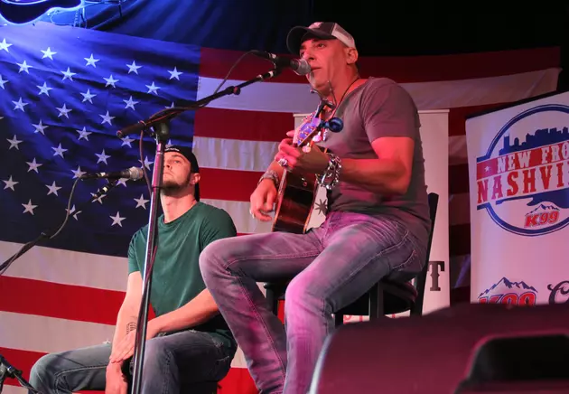 Trent Tomlinson Brings Real Country Back to the Boot Grill [PICTURES]