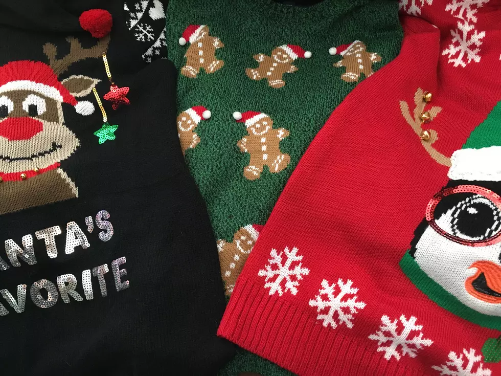 20 Christmas Sweaters Todd’s Wife Wore In December [PICTURES &#8211; VIDEO]