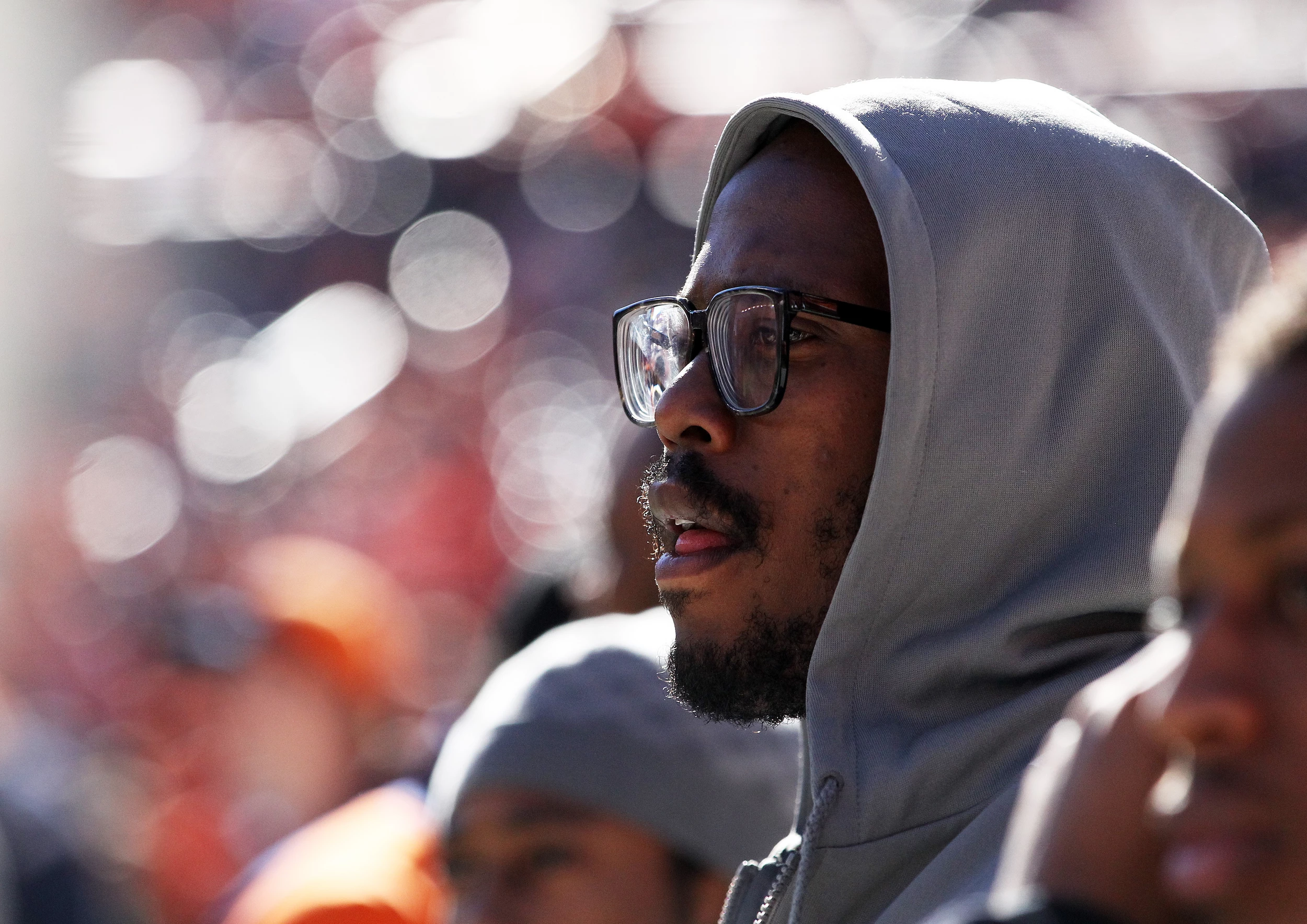 LOOK: Broncos LB Von Miller wears a dreadlocks wig for final day of  minicamp – The Denver Post