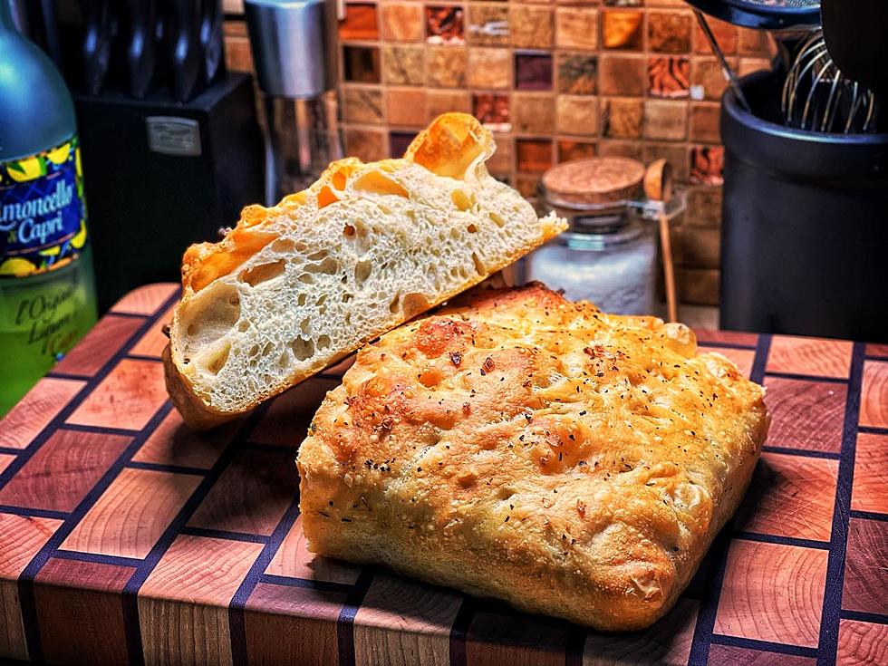 [Recipe] Step Up Your Meals With This Easy Homeade Focaccia Bread