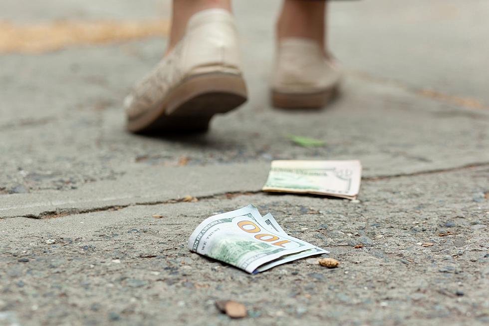 This is Why Picking Up Folded Money Could Be Dangerous