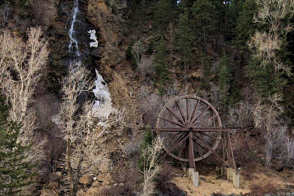 What’s the Story Behind the Big Wooden Wheel in Idaho Springs?