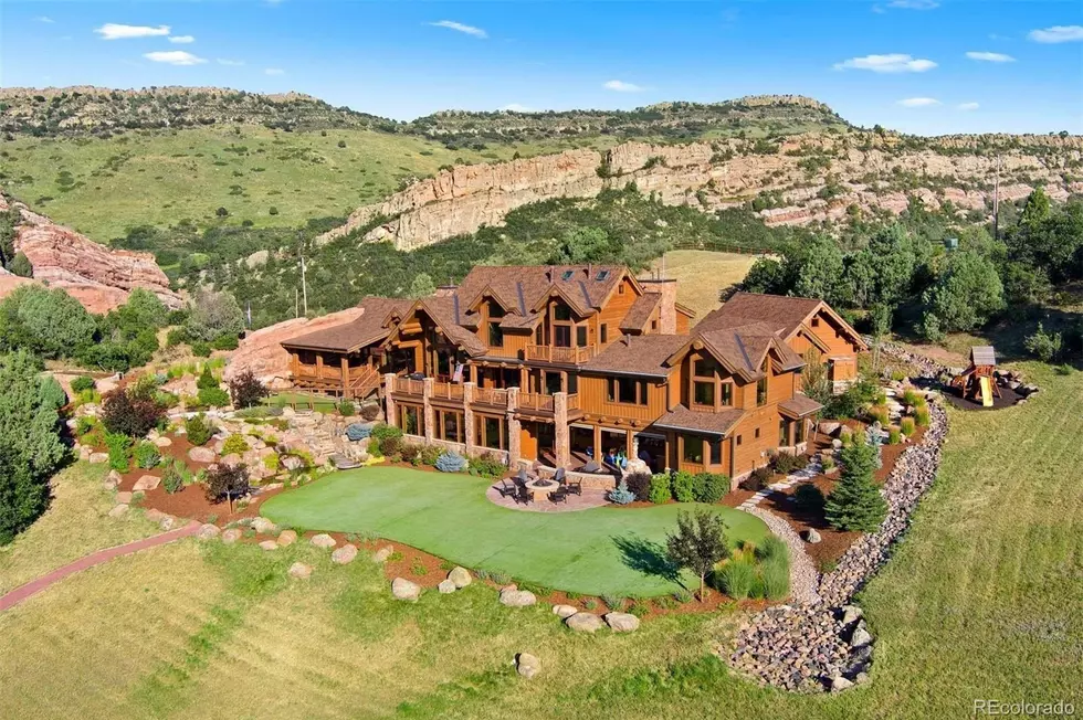 This $5.75 Million Colorado Home Gives Us Red Rocks Vibes