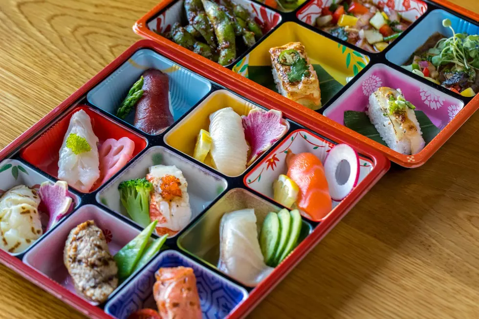 Sushi Den Facebook