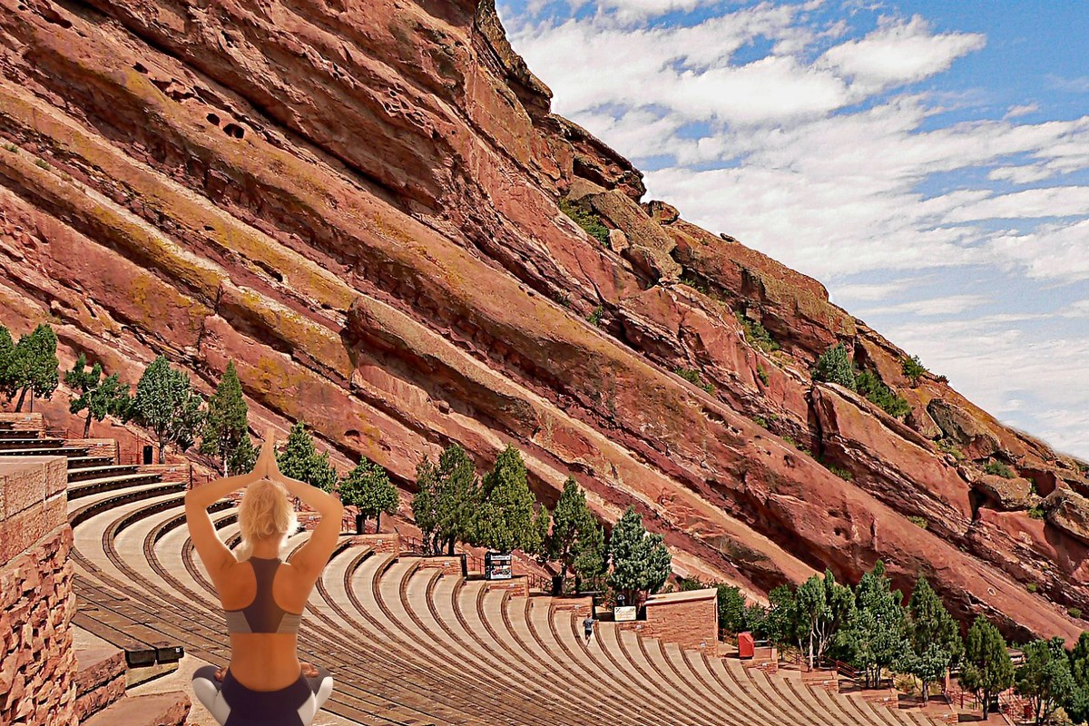 Yoga Di Red Rocks Amphitheater Memperpanjang Jadwalnya!