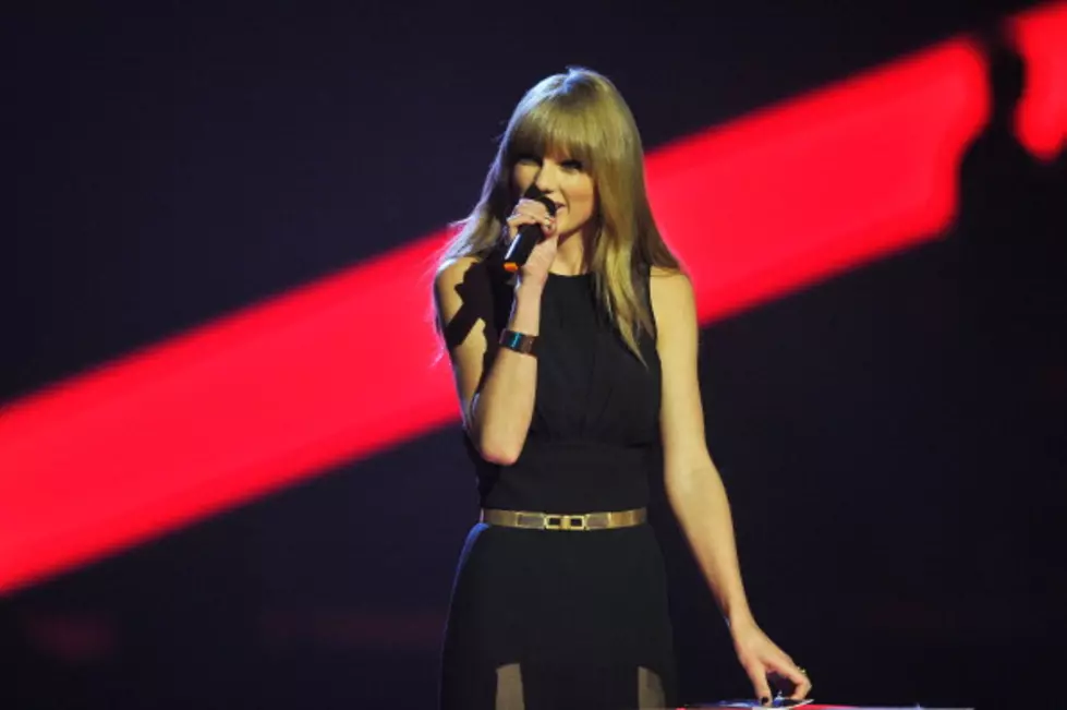 Taylor Swift Receives Songwriting Honor