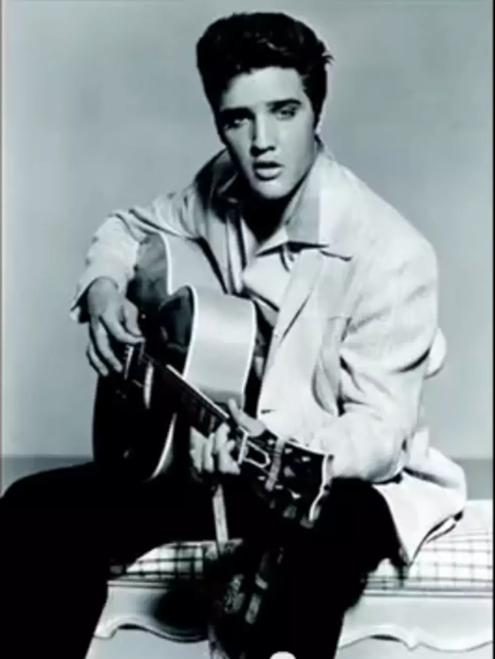 Elvis&#8217; First Recording Up For Auction