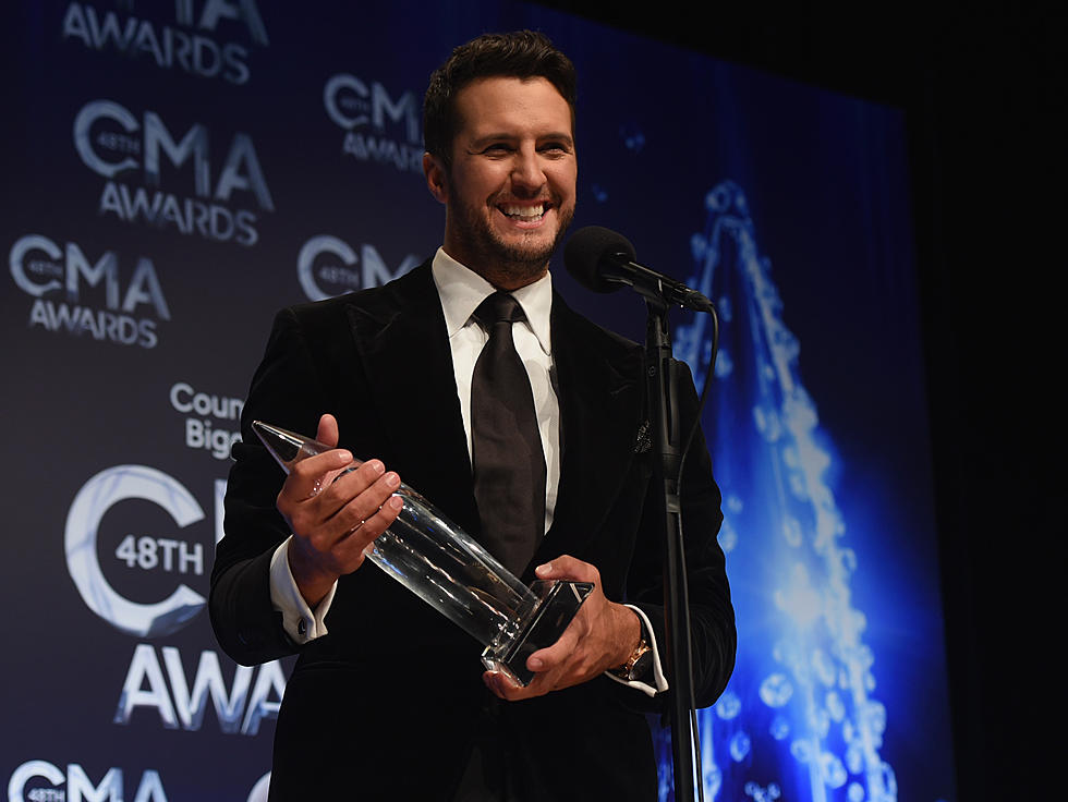 CMA’s Entertainer of the Year Coming to Sioux Falls